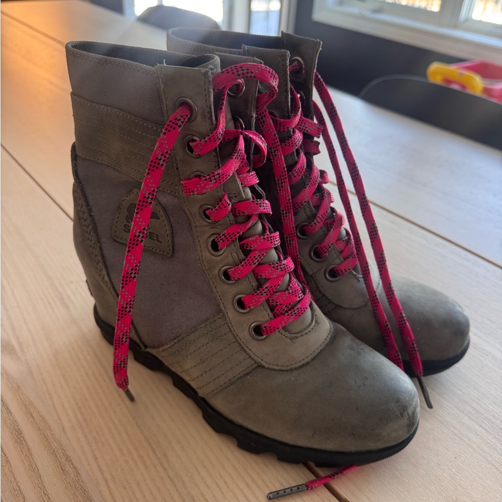 Sorel Wedge Boots